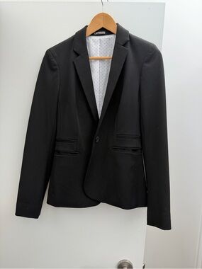 Express Black Single-Button Women's Blazer